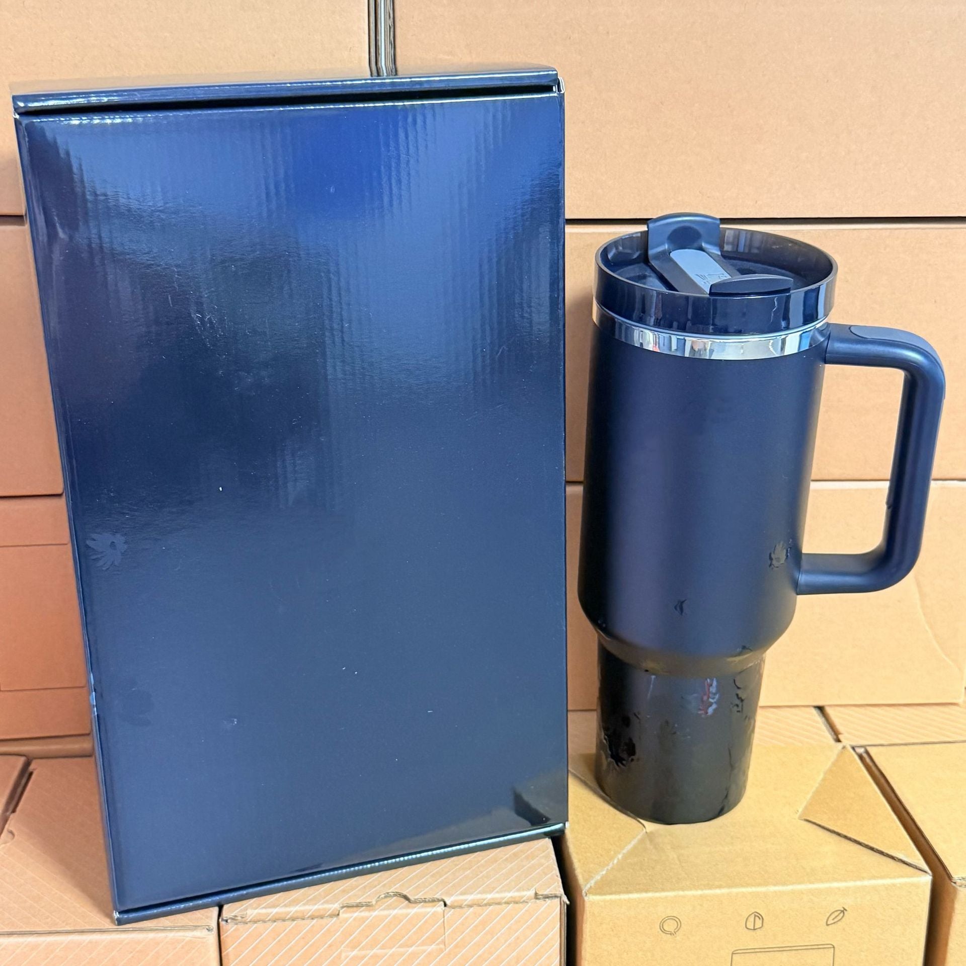 Double Wall Stainless Steel Tumbler with Handle